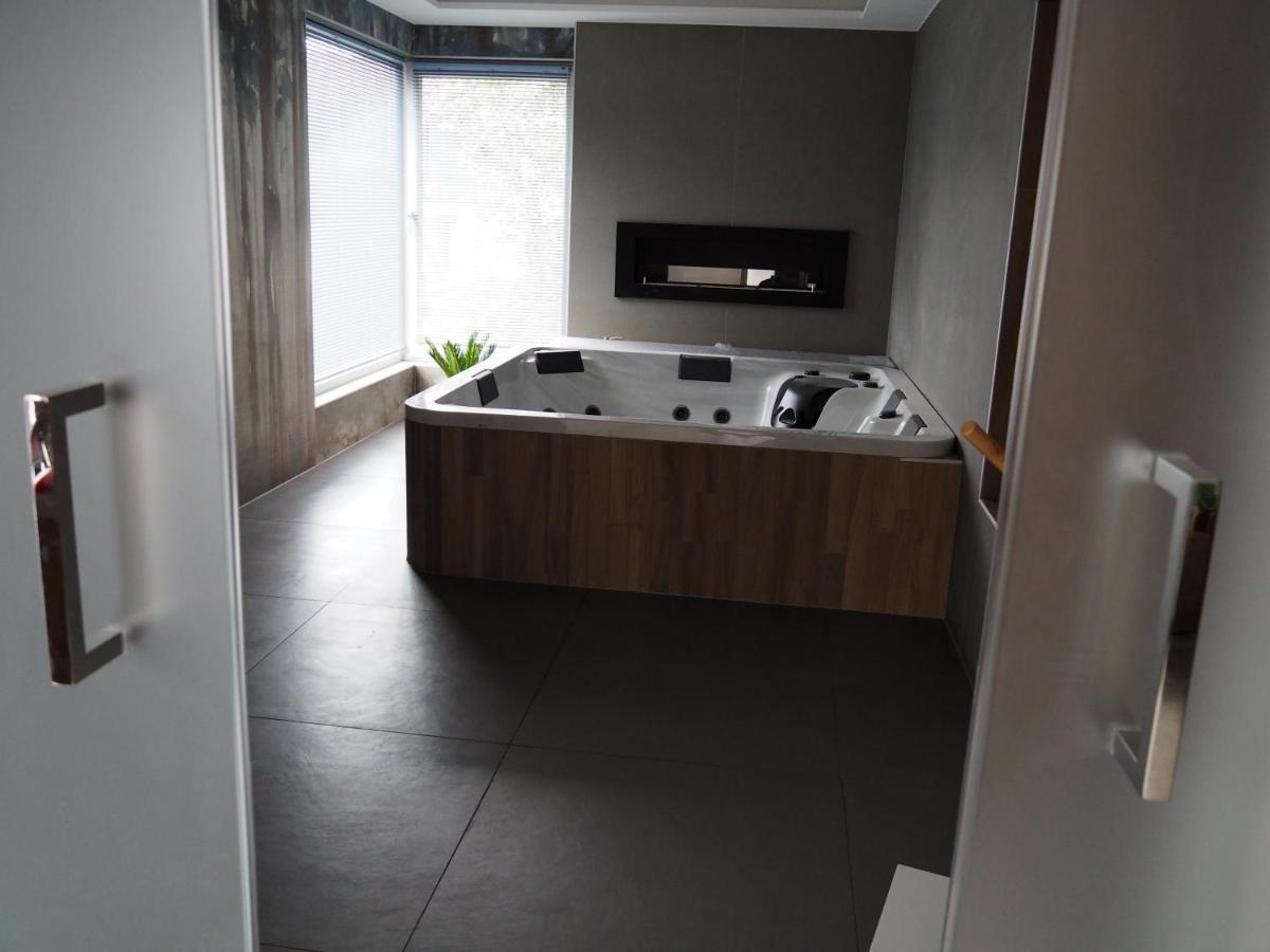 Le Renouveau Avec Jacuzzi Privatif *